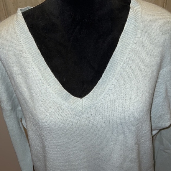 Halogen‎ Cashmere V neck long light sweater mint green Sz L - Picture 2 of 9